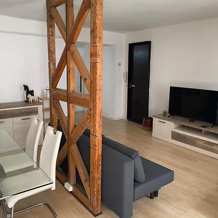 Spacious Steps From Bica Elevator For Families & Friends Apartment Lisbon