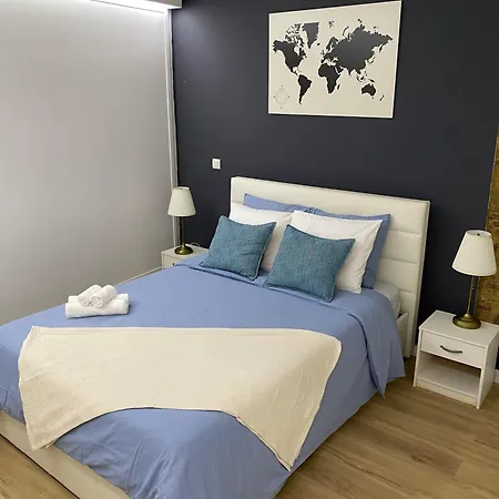 Spacious Steps From Bica Elevator For Families & Friends Apartment Lisbon