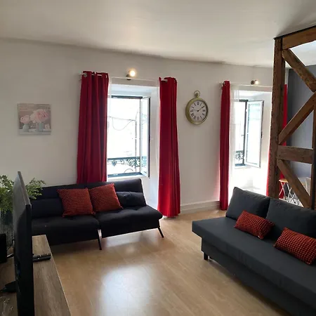 דירה Spacious Steps From Bica Elevator For Families & Friends
