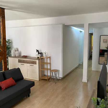 Spacious Steps From Bica Elevator For Families & Friends * Lisbon